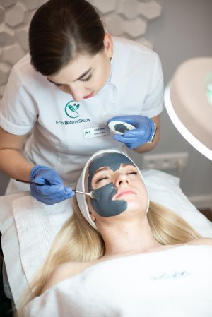 Zabieg z maską Detoxify w Eco Beauty Salon