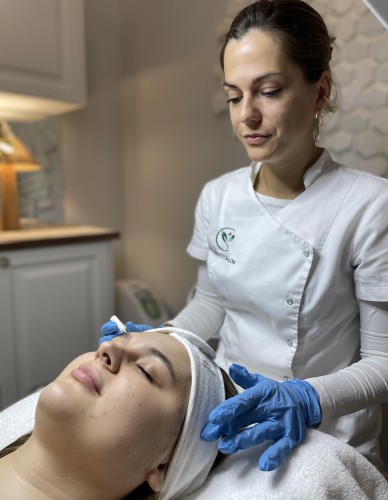 Peeling z retinolem w salonie kosmetycznym Eco Beauty Salon Warszawa Wola Ordona